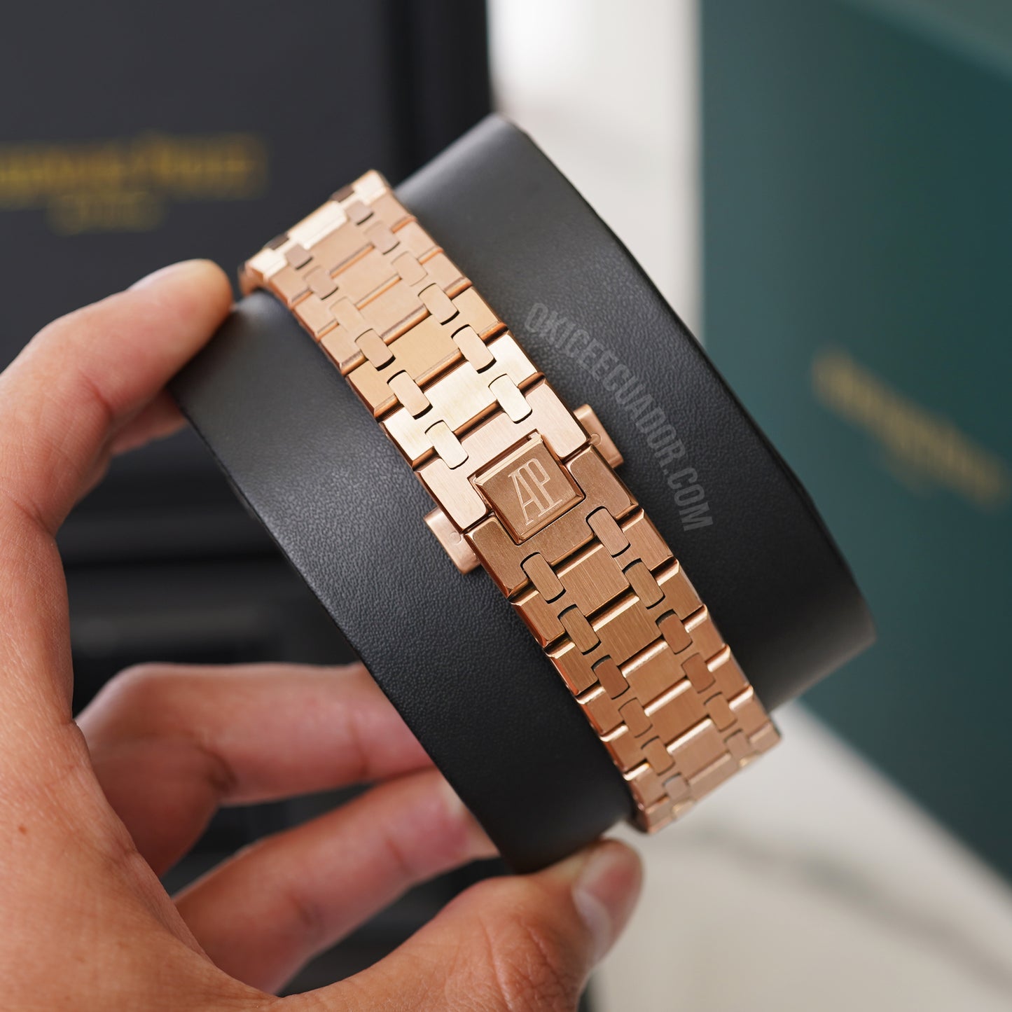 ROYAL OAK OPEN-HEART ROSE GOLD