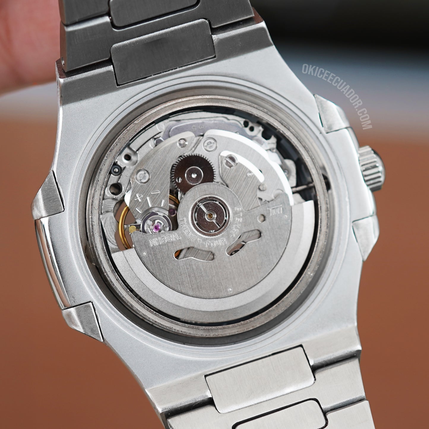 SM-02 BLACK NAUTILUS