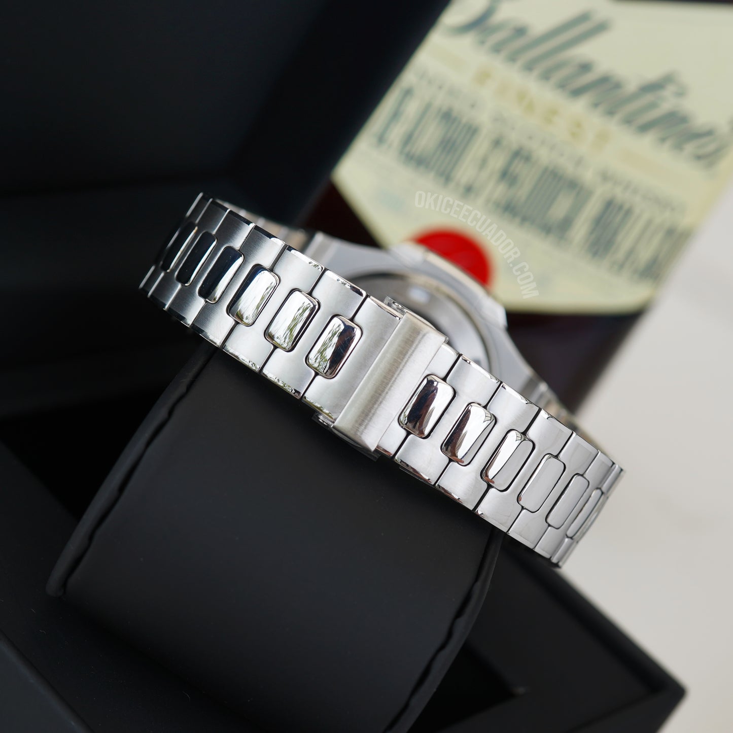 SM-11 TIFFANY NAUTILUS