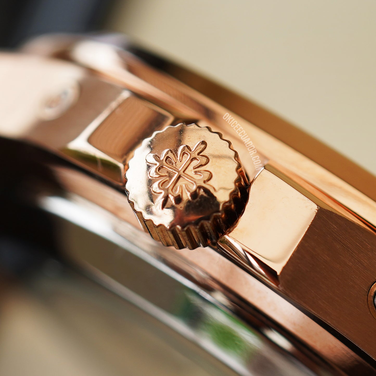 AQUANAUT ROSE BROWN