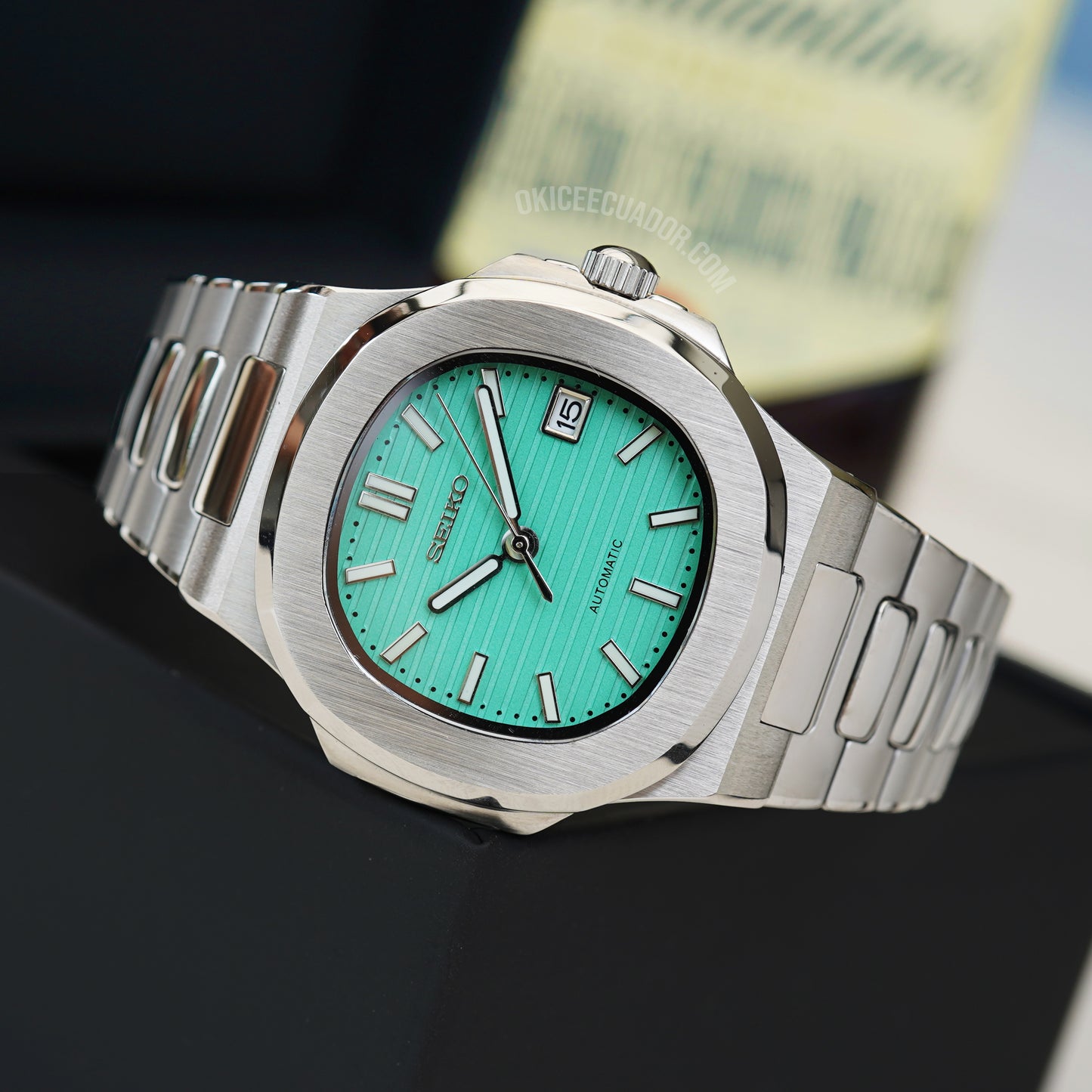 SM-11 TIFFANY NAUTILUS