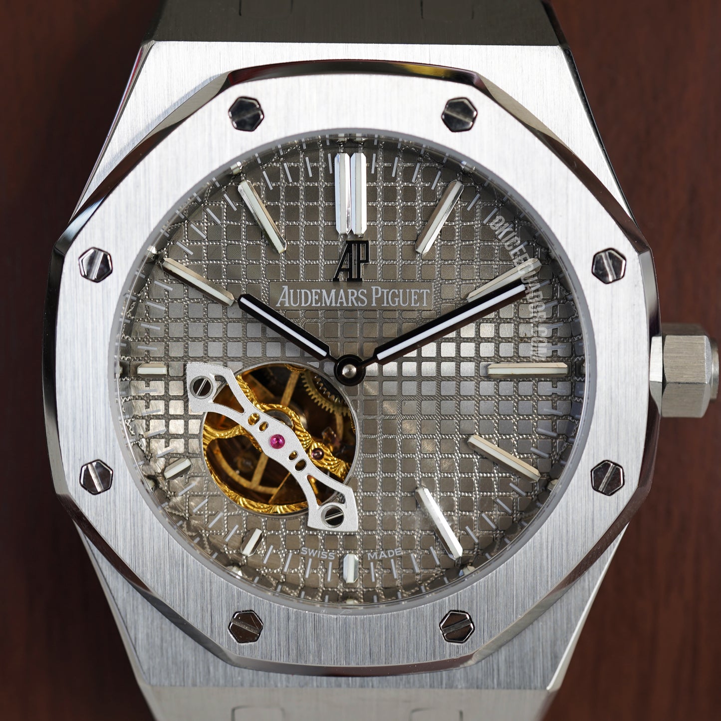 AUDEMARS PIGUET ROYAL OAK OPEN HEARTH GRAY