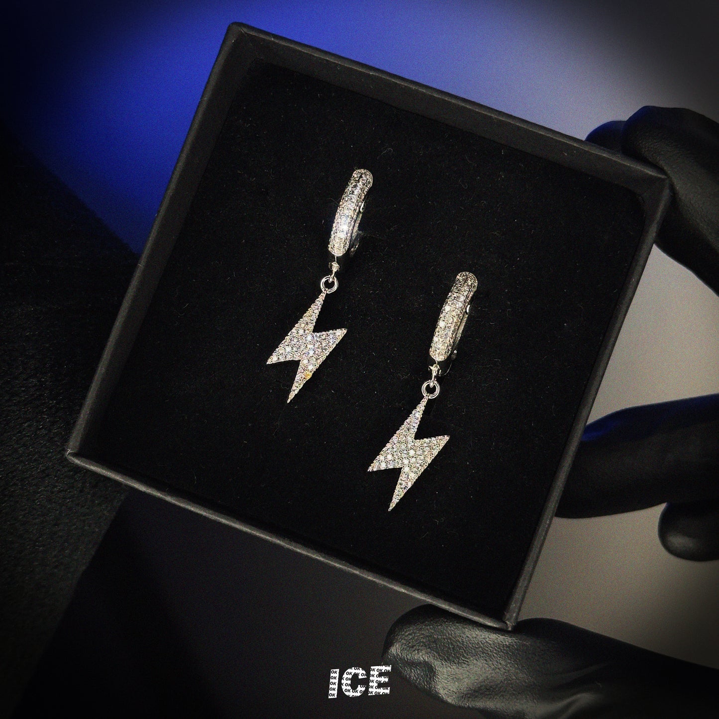 PENDIENTES LIGHTNING