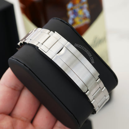 SM-21 STARBUCKS SUBMARINER