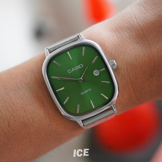 CASIO VINTAGE GREEN