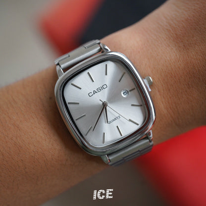 CASIO VINTAGE SILVER